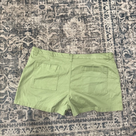 Abound Light Green Women's Cargo Shorts plus size 20 - Picture 4 of 5